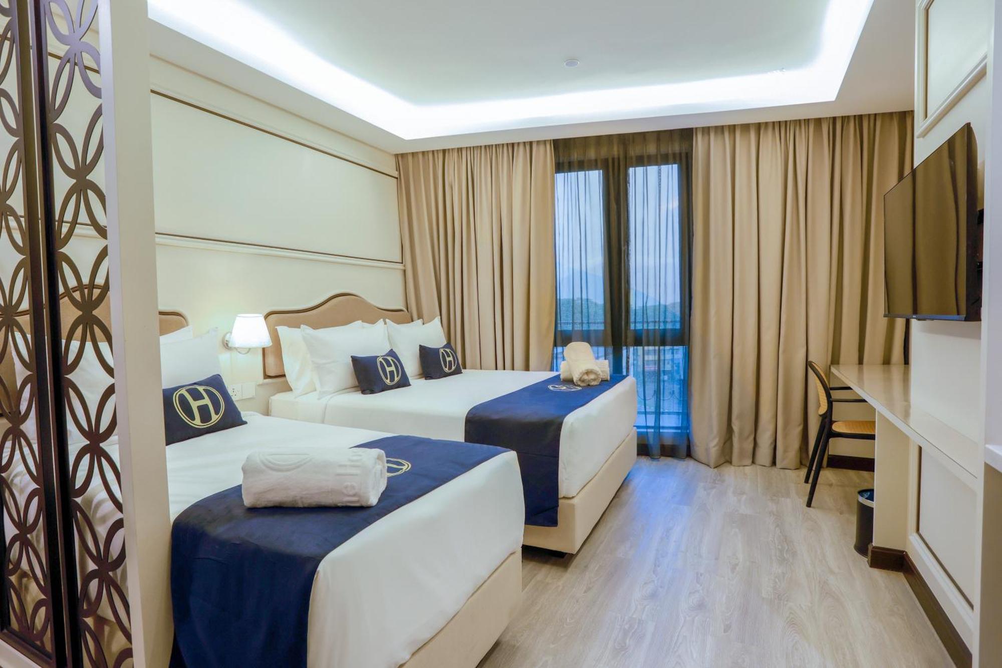Family Suite,1618807229:JPEG